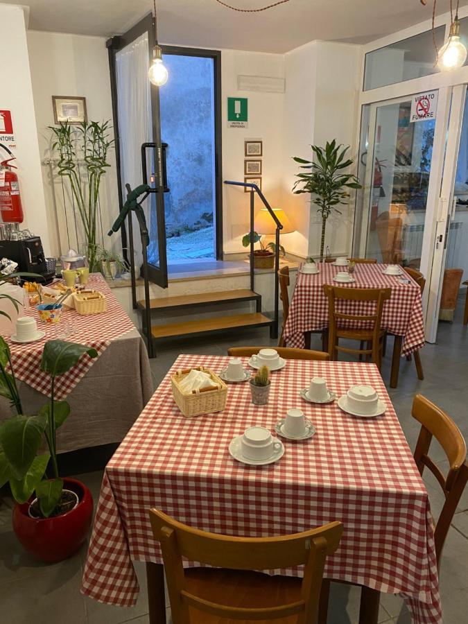 Locanda Le Ginestre Cantalupo in Sabina Buitenkant foto